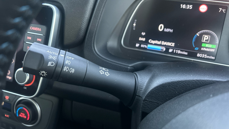 Nissan LEAF 110kW Acenta 39kWh 5dr Auto Electric Hatchback